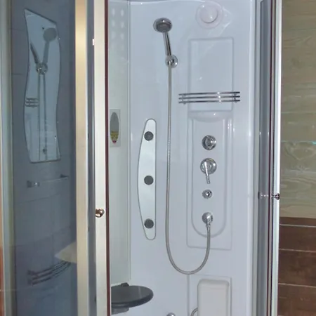 Eco-gite Renove Avec Wifi Pres De Vichy - Fr-1-489-290