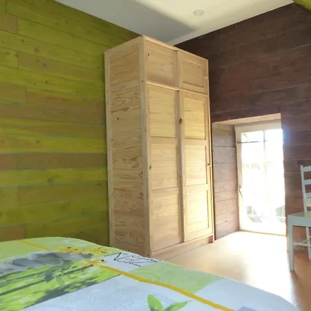 Eco-gite Renove Avec Wifi Pres De Vichy - Fr-1-489-290 Feriehus