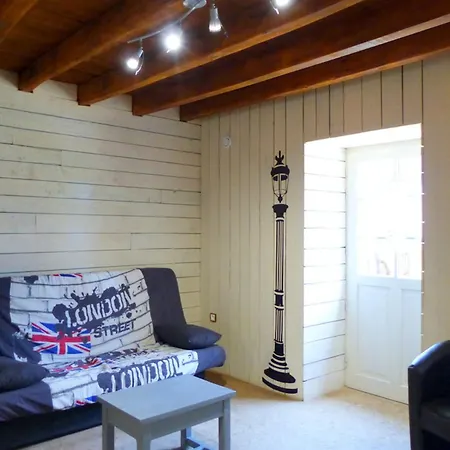 Eco-gite Renove Avec Wifi Pres De Vichy - Fr-1-489-290 Feriehus